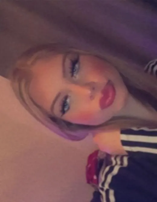Escort Sharon Stiller, Dijon - 2517