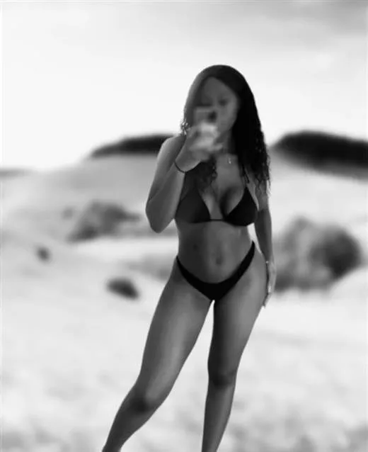 Escort Model Sharwari, Dijon - 8891