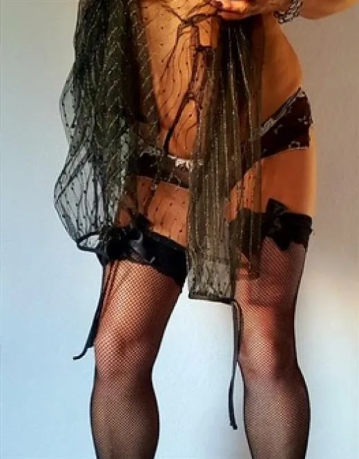 Escort Model Shoro, Menton - 2682