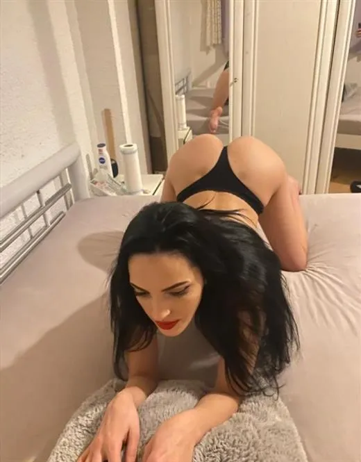 Shujiao, horny girls in Paris - 9115