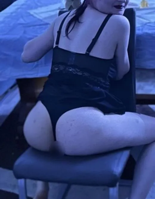 Spanish Courtesan, escort in Saint-lo - 2984