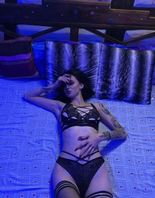 Escort Model Strands, Chambery - 12135