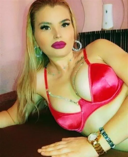 Escort Tasinka, Vichy - 11351