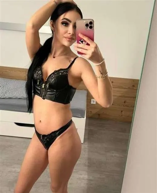 Escort Model Taslima, Strasbourg - 3675