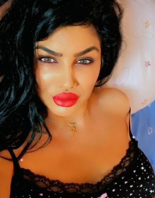 Escort Vivanne, Roanne - 2857