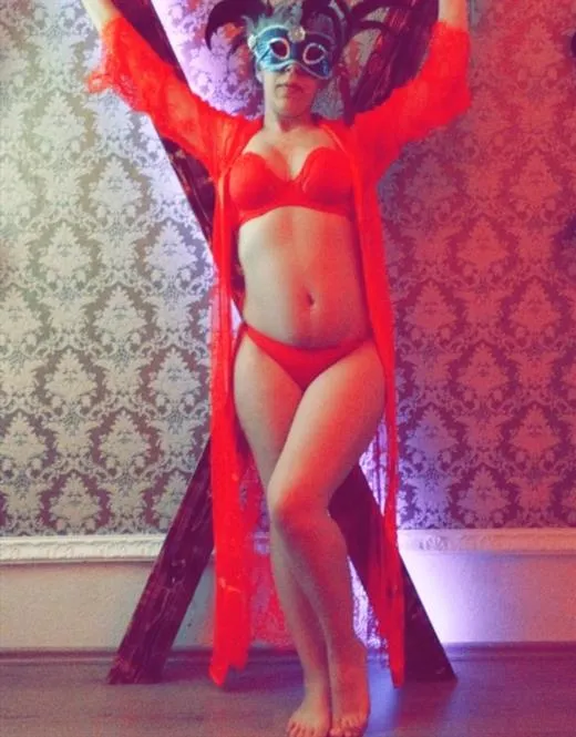 Yusephine, escort in Agen - 16911