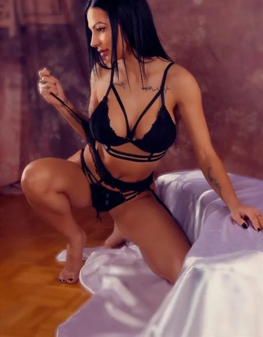 Escort Model Zenda, Flers - 14031