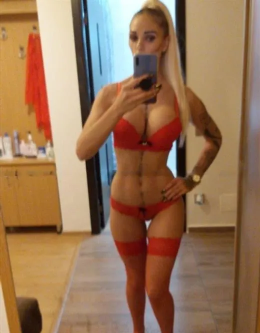 Escort Model Zhao Ling, Frejus - 5401